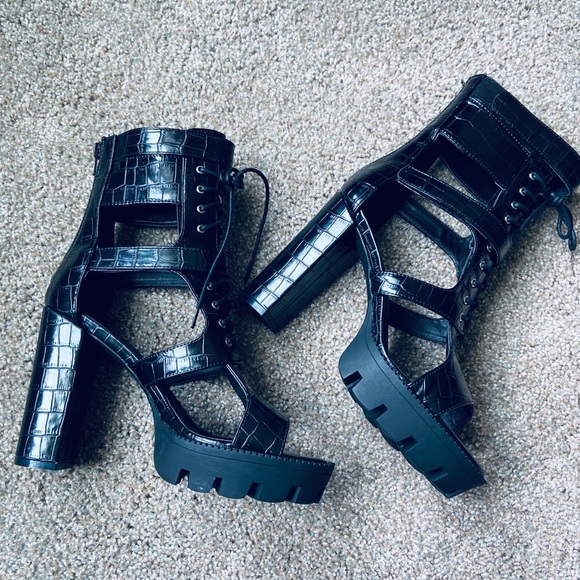 Gladiator high heel - Picture 2 of 6